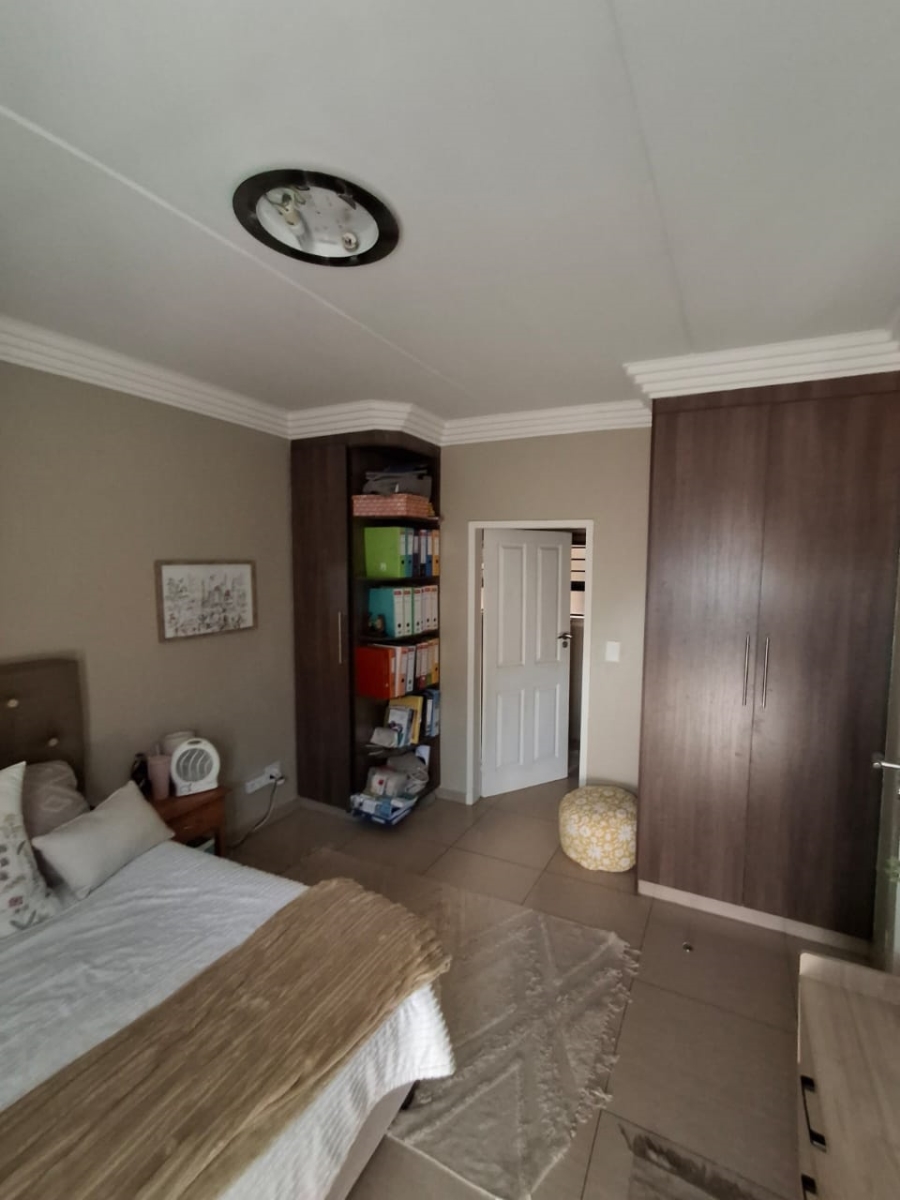 1 Bedroom Property for Sale in Die Bult North West